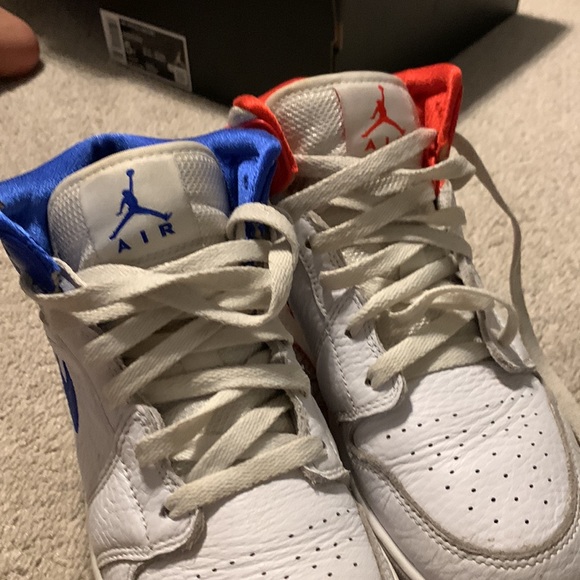 Jordan 1s - Picture 3 of 7